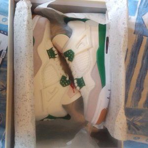 Jordan 4 SB PINE GREEN T 40 US9.5
